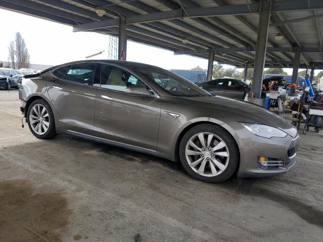 Photo 4 from auction – 2015 TESLA MODEL S with VIN 5YJSA1E20FF118310