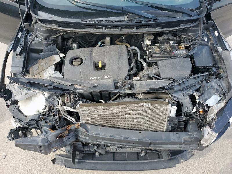 Photo 11 from auction – 2017 KIA FORTE LX with VIN 3KPFL4A72HE102598