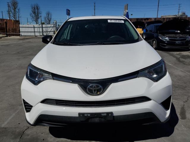 Photo 5 from auction – 2018 TOYOTA RAV4 LE with VIN 2T3ZFREV6JW442549