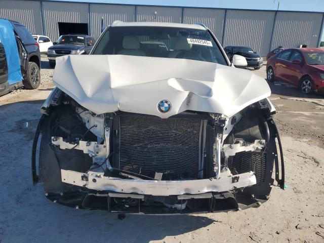 Photo 5 from auction – 2017 BMW X5 XDRIVE3 with VIN 5UXKR0C36H0X77538