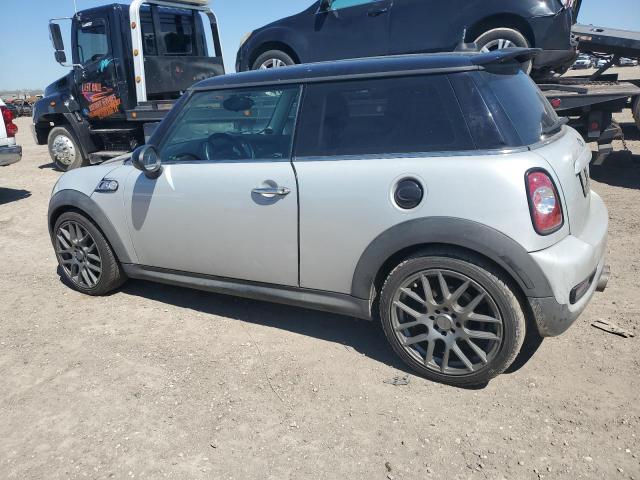 Photo 2 from auction – 2011 MINI COOPER S with VIN WMWSV3C55BTY13657