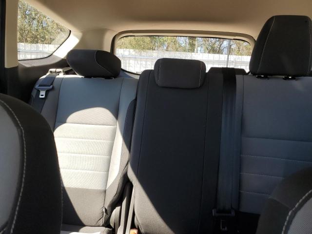 Photo 10 from auction – 2018 FORD ESCAPE S with VIN 1FMCU0F7XJUC99864