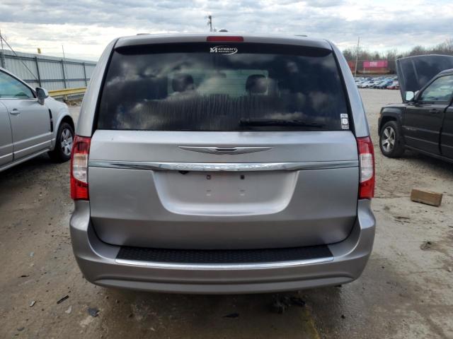 Photo 6 from auction – 2016 CHRYSLER TOWN & COU with VIN 2C4RC1BG6GR214179