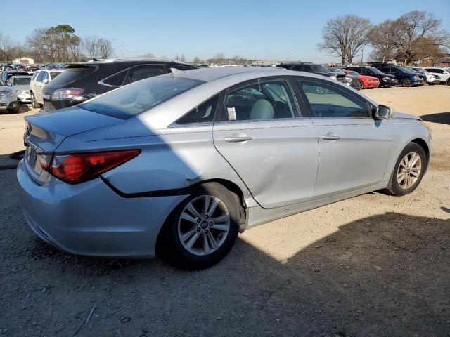Photo 3 from auction – 2012 HYUNDAI SONATA GLS with VIN 5NPEB4AC2CH484566