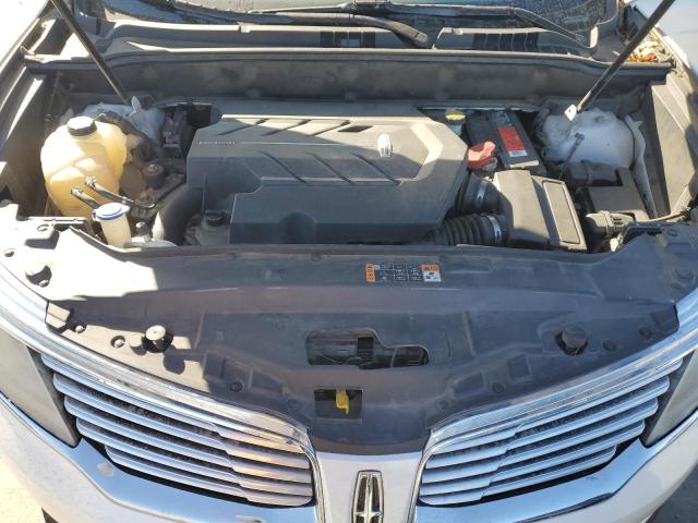 Photo 11 from auction – 2016 LINCOLN MKX RESERV with VIN 2LMPJ6LP7GBL54002