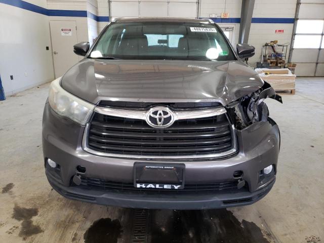 Photo 5 from auction – 2015 TOYOTA HIGHLANDER with VIN 5TDKKRFH7FS041137