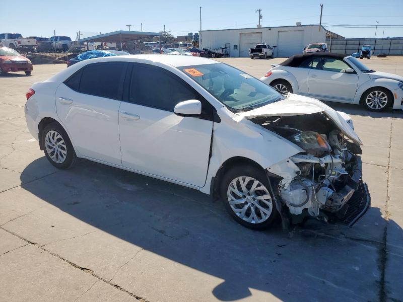 Снимка 4 от търг – 2017 TOYOTA COROLLA L с VIN 5YFBURHEXHP651266
