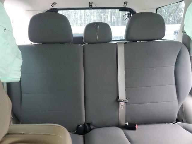 Photo 10 from auction – 2012 FORD ESCAPE XLS with VIN 1FMCU0C78CKC29265