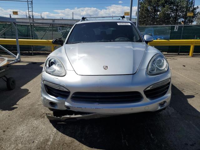 Снимка 5 от търг – 2011 PORSCHE CAYENNE S с VIN WP1AB2A25BLA54887