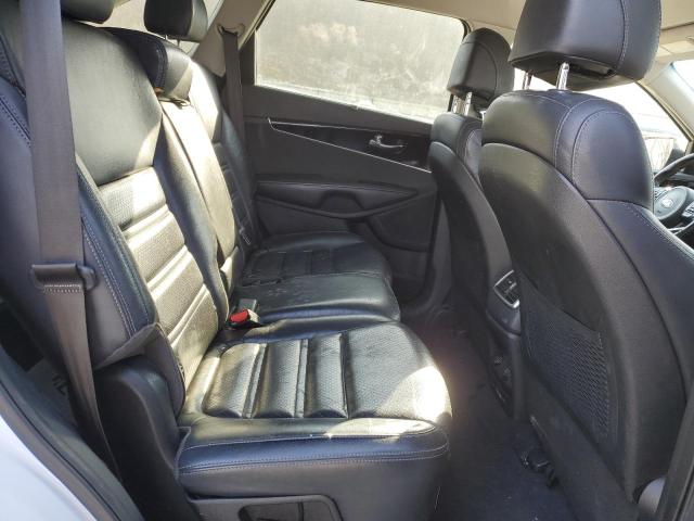 Photo 11 from auction – 2017 KIA SORENTO EX with VIN 5XYPHDA51HG296354