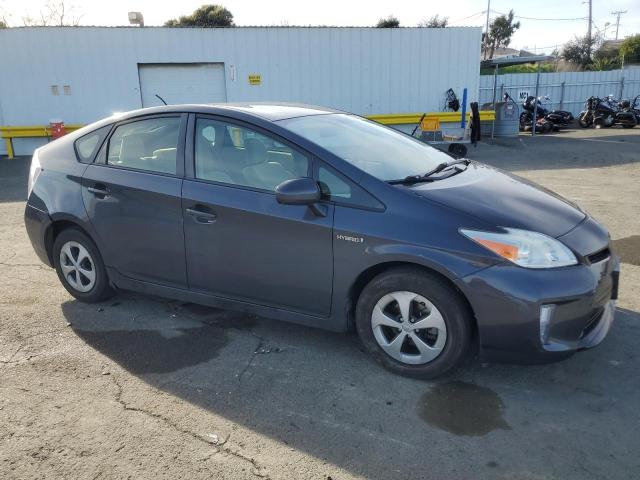 Photo 4 from auction – 2013 TOYOTA PRIUS with VIN JTDKN3DU0D1723596