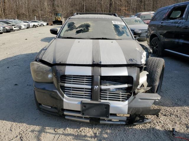 Photo 5 from auction – 2005 DODGE MAGNUM SXT with VIN 2D4FV48V35H178090