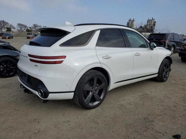 Photo 3 from auction – 2022 GENESIS GV70 BASE with VIN KMUMADTB9NU057748
