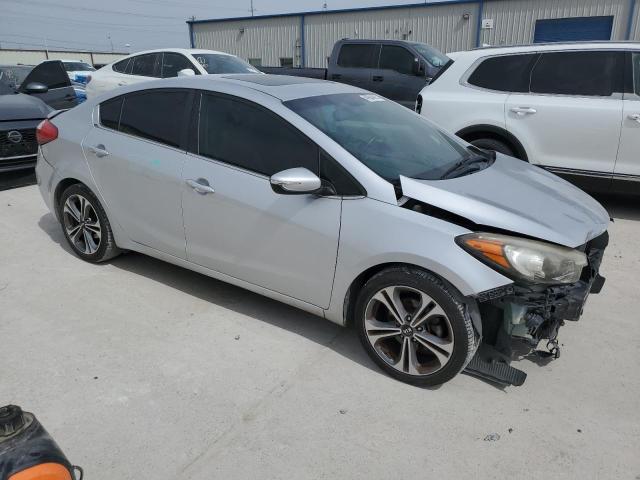 Photo 4 from auction – 2016 KIA FORTE EX with VIN KNAFZ4A8XG5578466