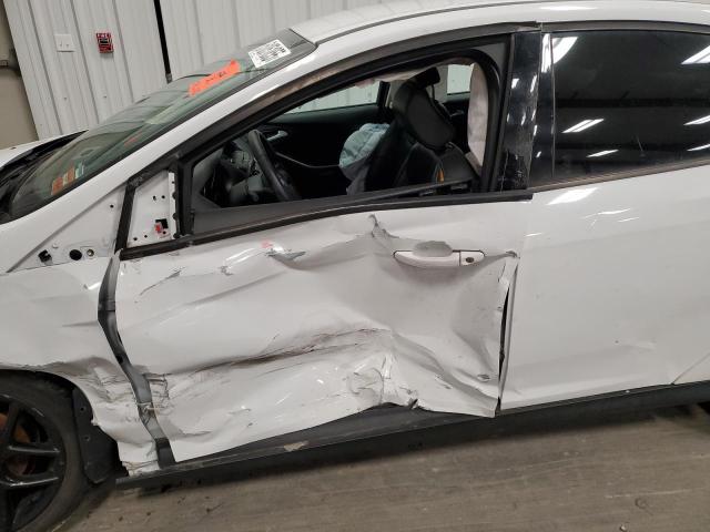 Photo 7 from auction – 2016 FORD FOCUS SE with VIN 1FADP3F27GL330188