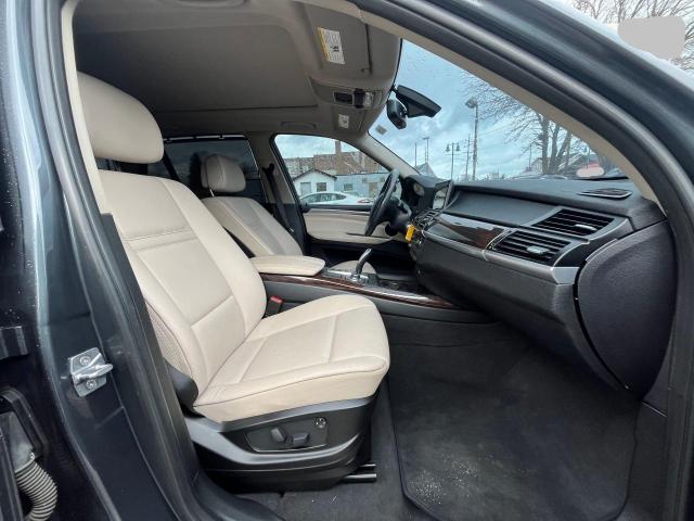 Photo 5 from auction – 2011 BMW X5 XDRIVE3 with VIN 5UXZV4C58BL401755