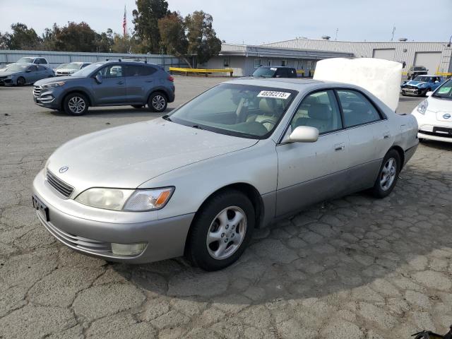 LEXUS ES 300 1999 with VIN JT8BF28G6X0224340 - Photo from auction