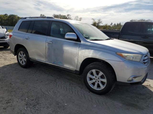 Photo 4 from auction – 2013 TOYOTA HIGHLANDER with VIN 5TDZA3EH6DS036556
