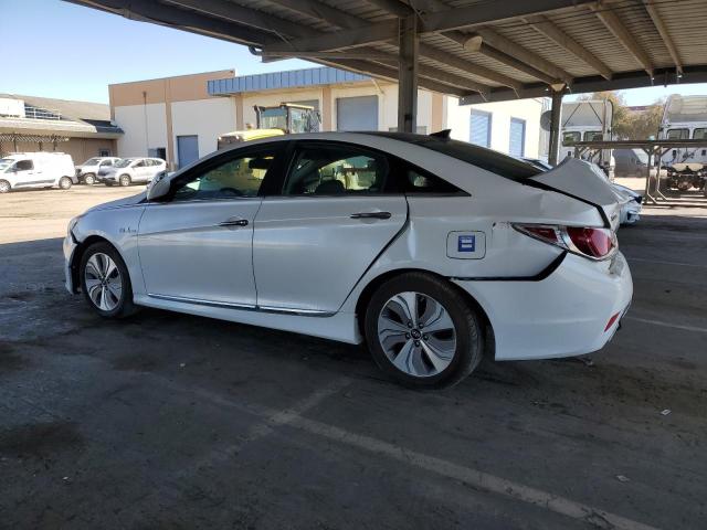 Photo 2 from auction – 2014 HYUNDAI SONATA HYB with VIN KMHEC4A44EA116157