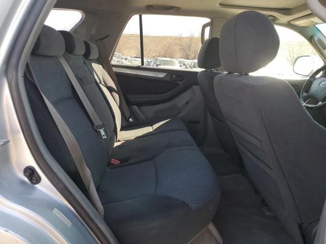 Photo 11 from auction – 2003 TOYOTA 4RUNNER SR with VIN JTEBT14RX30019525