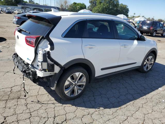 Photo 3 from auction – 2019 KIA NIRO with VIN KNDCE3LG9K5026191