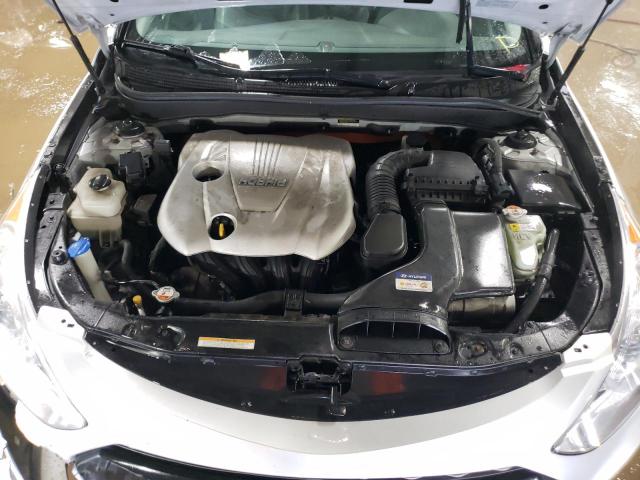 Photo 11 from auction – 2012 HYUNDAI SONATA HYB with VIN KMHEC4A40CA022676