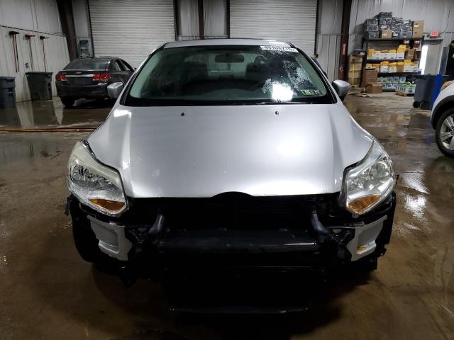 Снимка 5 от търг – 2014 FORD FOCUS SE с VIN 1FADP3F2XEL228316