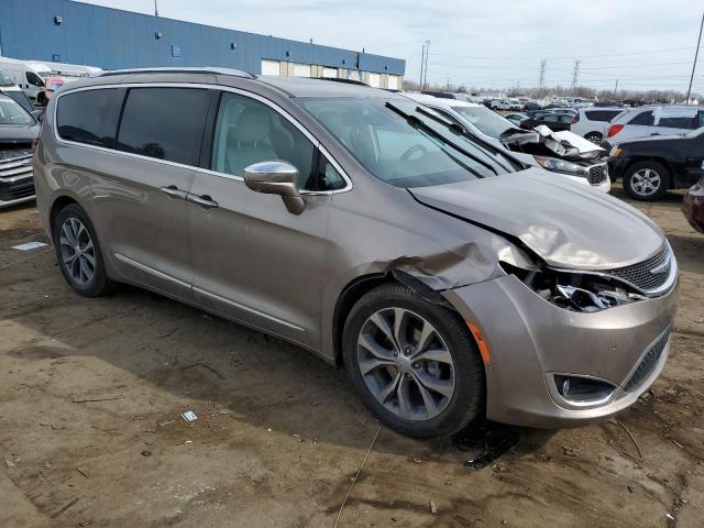 Photo 4 from auction – 2017 CHRYSLER PACIFICA L with VIN 2C4RC1GG0HR658989