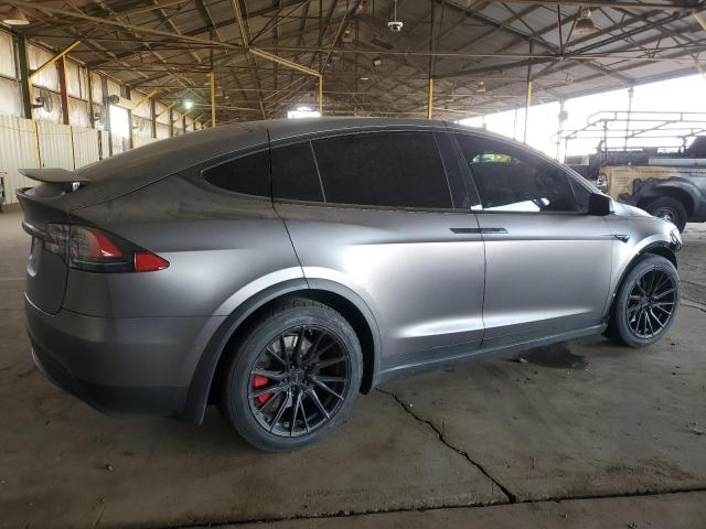 Photo 3 from auction – 2018 TESLA MODEL X with VIN 5YJXCAE20JF102262