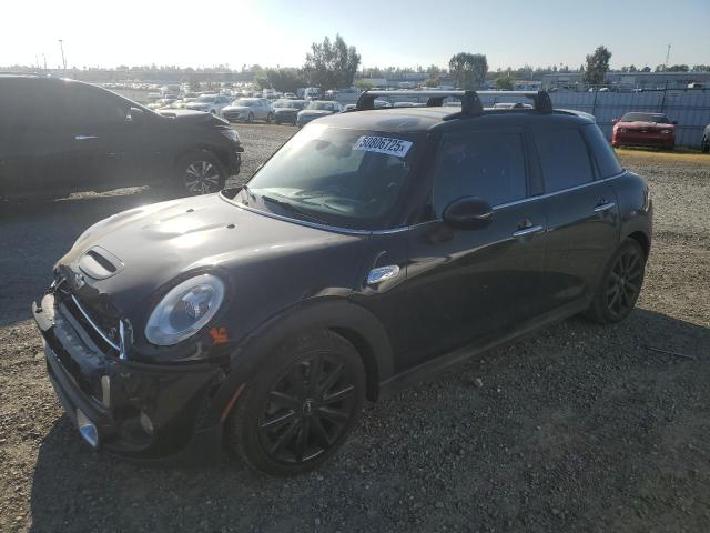 MINI COOPER S 2016 with VIN WMWXU3C55G2D30727 - Photo from auction