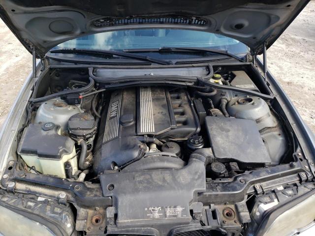 Photo 11 from auction – 2004 BMW 325 XI with VIN WBAEU334X4PM60979