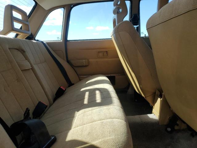 Photo 10 from auction – 1990 VOLVO 240 BASE with VIN YV1AA8845L1416903