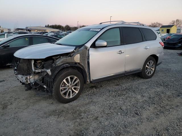 NISSAN PATHFINDER 2013 with VIN 5N1AR2MM8DC633994 - Photo from auction