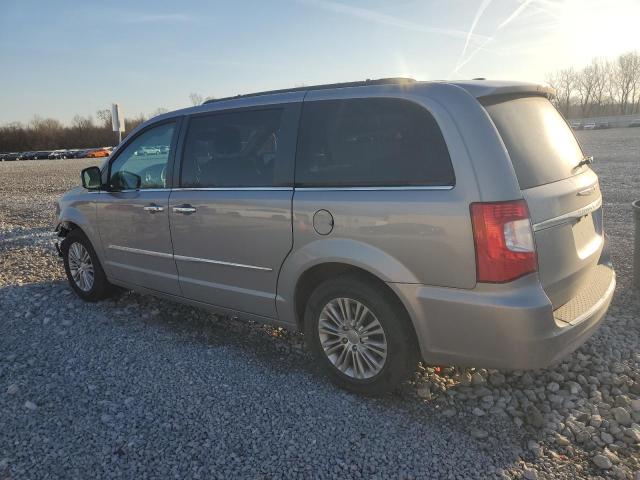 Photo 2 from auction – 2015 CHRYSLER TOWN & COU with VIN 2C4RC1CG7FR529361
