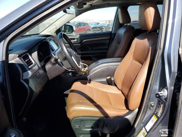 Снимка 7 от търг – 2018 TOYOTA HIGHLANDER с VIN 5TDYZRFH0JS237385