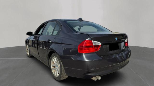Photo 3 from auction – 2007 BMW 328 XI with VIN WBAVC93587KZ70330