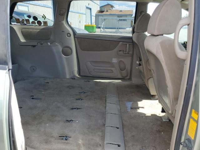 Photo 11 from auction – 2010 TOYOTA SIENNA CE with VIN 5TDKK4CC0AS324144