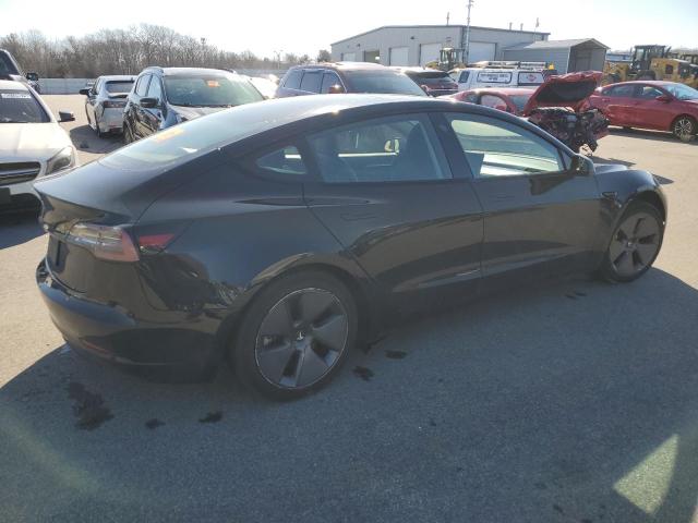 Снимка 3 от търг – 2022 TESLA MODEL 3 с VIN 5YJ3E1EA2NF370199