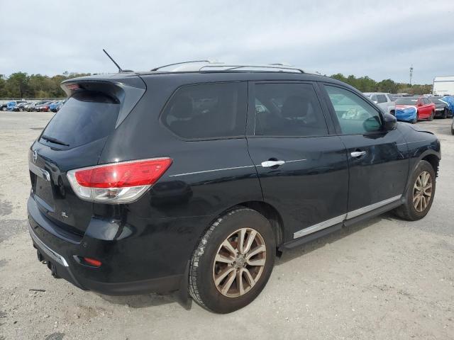 Photo 3 from auction – 2015 NISSAN PATHFINDER with VIN 5N1AR2MN2FC648132