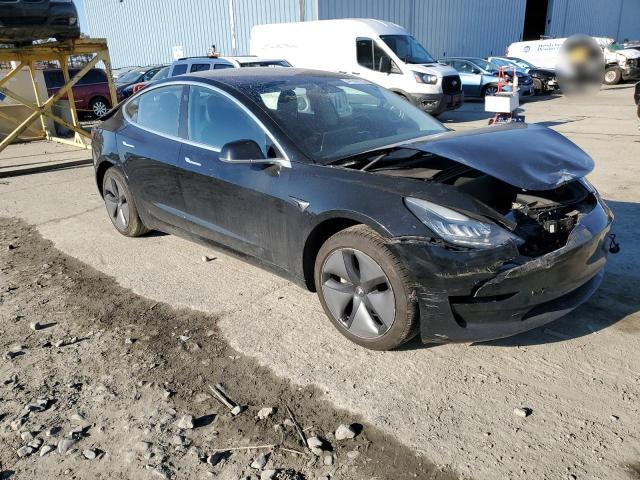Photo 4 from auction – 2018 TESLA MODEL 3 with VIN 5YJ3E1EA2JF152550