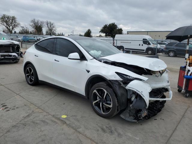 Снимка 4 от търг – 2020 TESLA MODEL Y с VIN 5YJYGDEE3LF015155