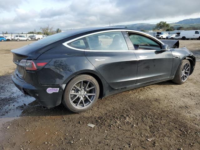 Снимка 3 от търг – 2018 TESLA MODEL 3 с VIN 5YJ3E1EA9JF156997