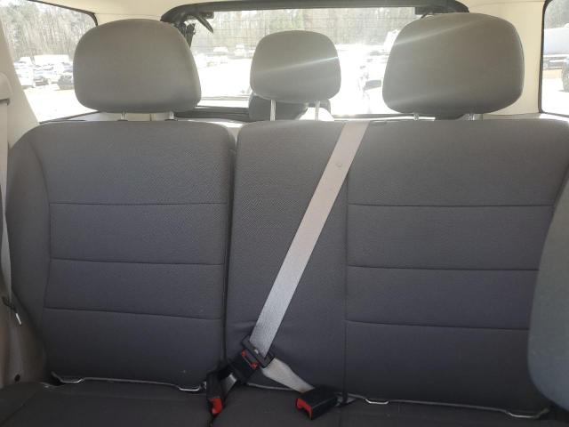 Photo 10 from auction – 2010 FORD ESCAPE XLT with VIN 1FMCU0DG8AKA62773
