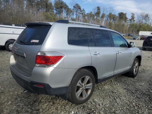 Photo 3 from auction – 2011 TOYOTA HIGHLANDER with VIN 5TDDK3EH5BS085638