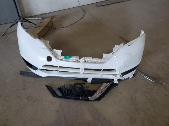 Снимка 12 от търг – 2019 NISSAN VERSA NOTE с VIN 3N1CE2CP5KL366547