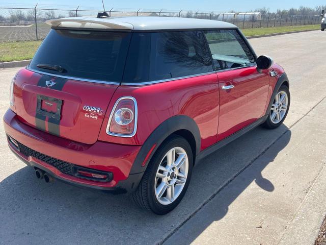 Photo 4 from auction – 2011 MINI COOPER S with VIN WMWSV3C57BTY20433
