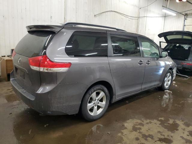 Photo 3 from auction – 2014 TOYOTA SIENNA LE with VIN 5TDKK3DC8ES513154