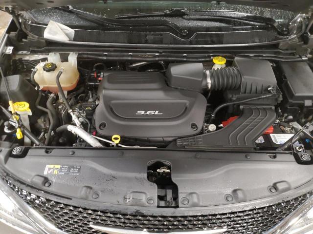 Photo 12 from auction – 2017 CHRYSLER PACIFICA T with VIN 2C4RC1EGXHR816581