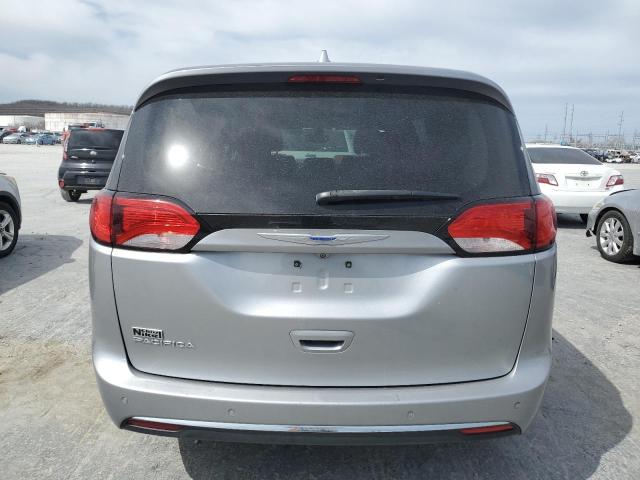 Снимка 6 от търг – 2018 CHRYSLER PACIFICA T с VIN 2C4RC1BG2JR217233