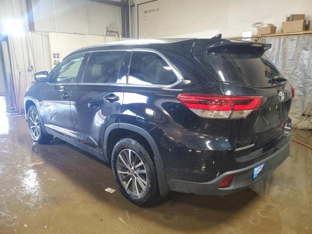 Photo 2 from auction – 2018 TOYOTA HIGHLANDER with VIN 5TDJZRFH5JS543497